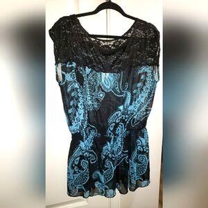 Studio Y Black/Blue Lace & Paisley Print Sheer Tunic Top Size L EUC